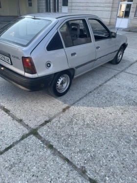 Opel Kadett 1.3, снимка 4