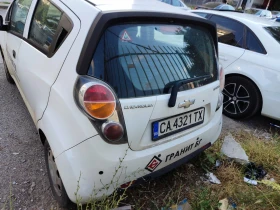 Chevrolet Spark - 700 € / 1369.08 лв. - 68080293 5