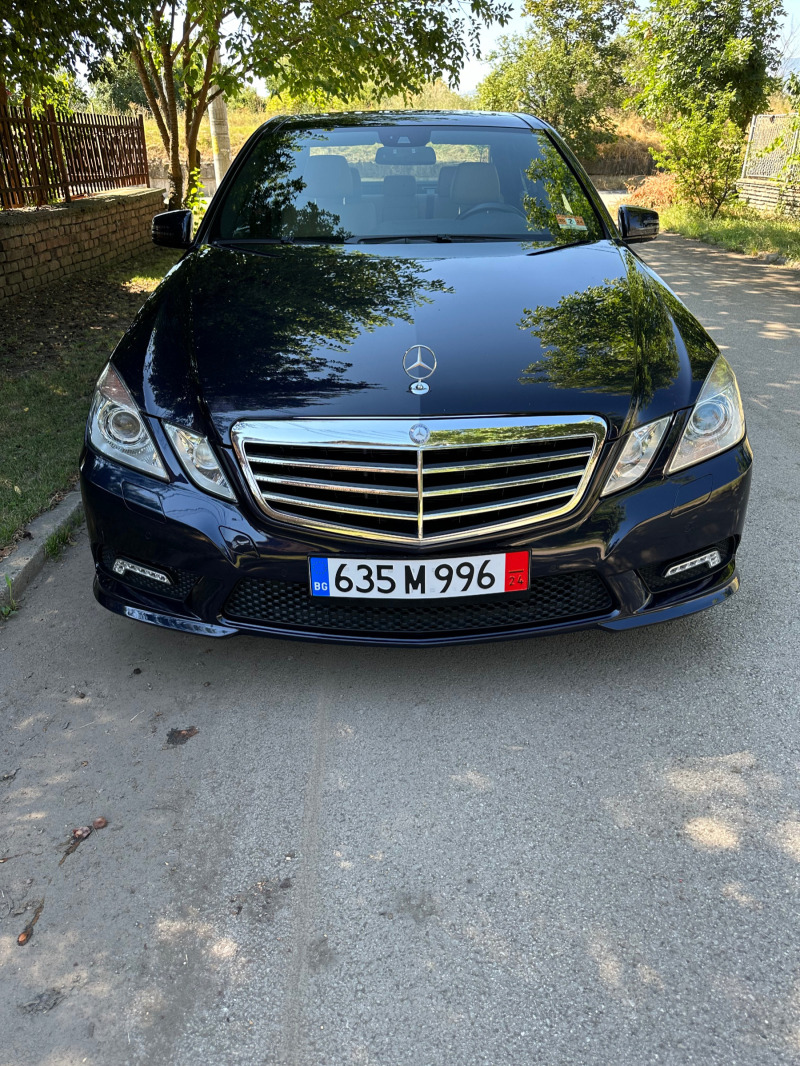 Mercedes-Benz E 350 4-matic AMG, снимка 2 - Автомобили и джипове - 46787102