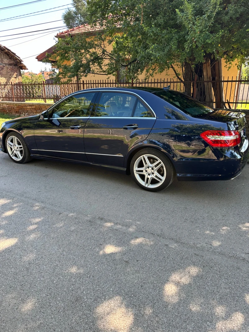 Mercedes-Benz E 350 4-matic AMG, снимка 4 - Автомобили и джипове - 48009263