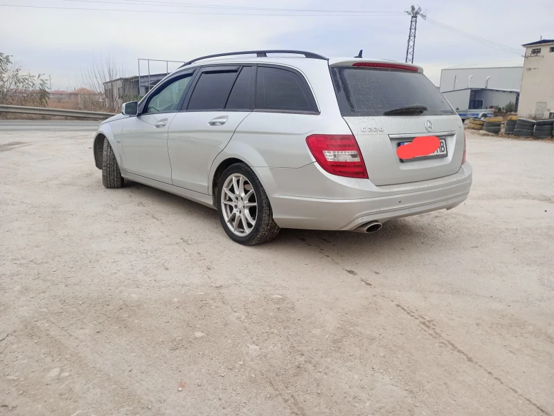 Mercedes-Benz C 220 W204 facelift , снимка 4 - Автомобили и джипове - 48067276