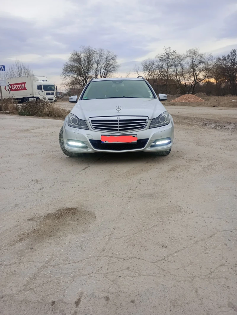 Mercedes-Benz C 220 W204 facelift , снимка 3 - Автомобили и джипове - 48067276