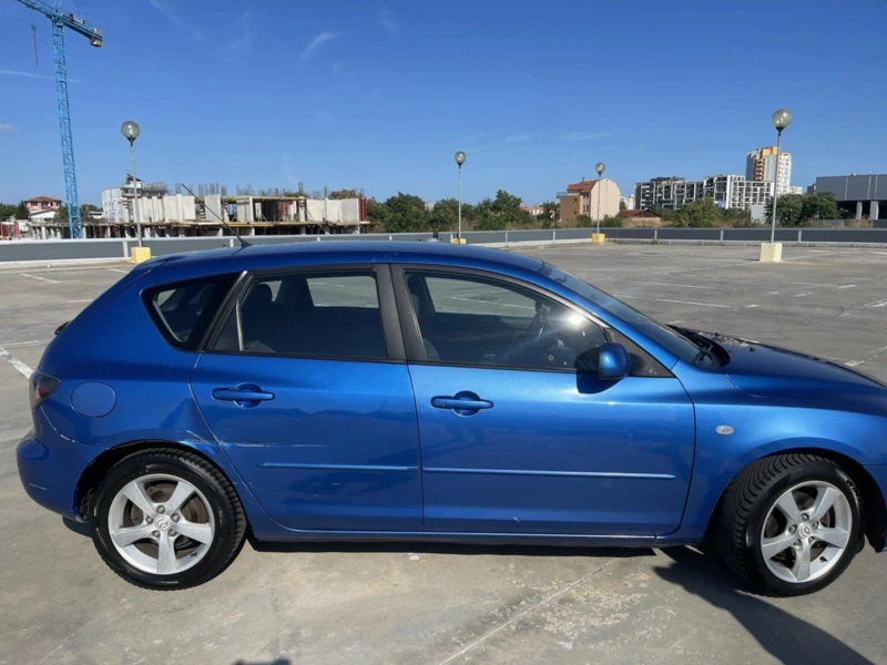 Mazda 3, снимка 2 - Автомобили и джипове - 49426218