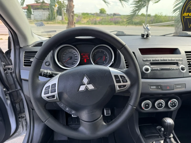 Mitsubishi Lancer 2.0 DI-D, снимка 12 - Автомобили и джипове - 50405254