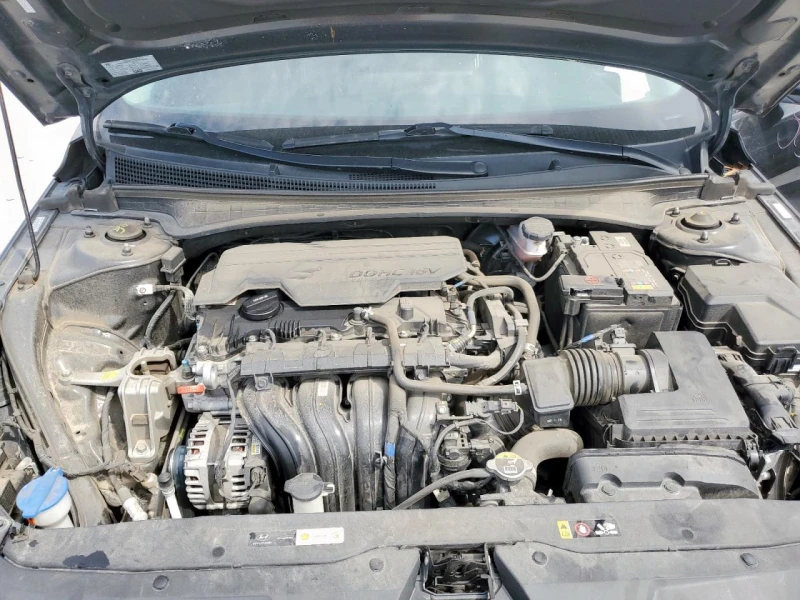 Hyundai Elantra SEL, снимка 11 - Автомобили и джипове - 52368532