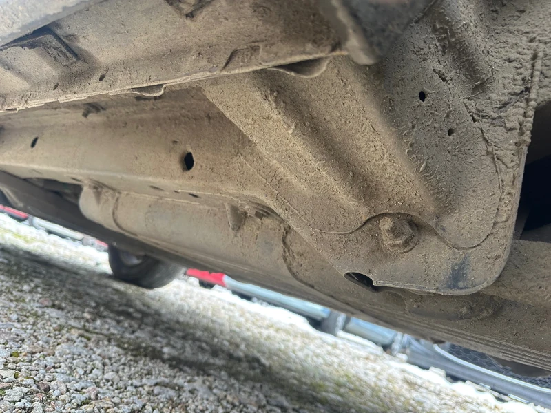 Jeep Grand cherokee 4.7-GAZ/Quadra-Drive/barter, снимка 9 - Автомобили и джипове - 52534545