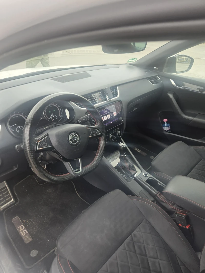 Skoda Octavia VRS 184к.с. 2018г , снимка 11 - Автомобили и джипове - 52705348