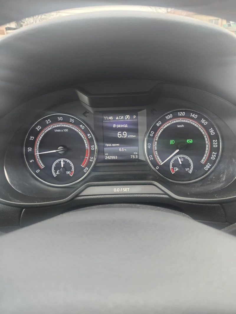 Skoda Octavia VRS 184к.с. 2018г , снимка 7 - Автомобили и джипове - 52705348