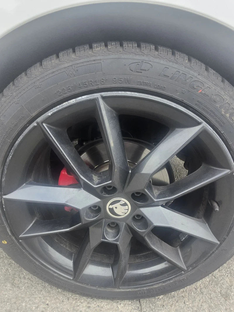 Skoda Octavia VRS 184к.с. 2018г , снимка 14 - Автомобили и джипове - 52705348