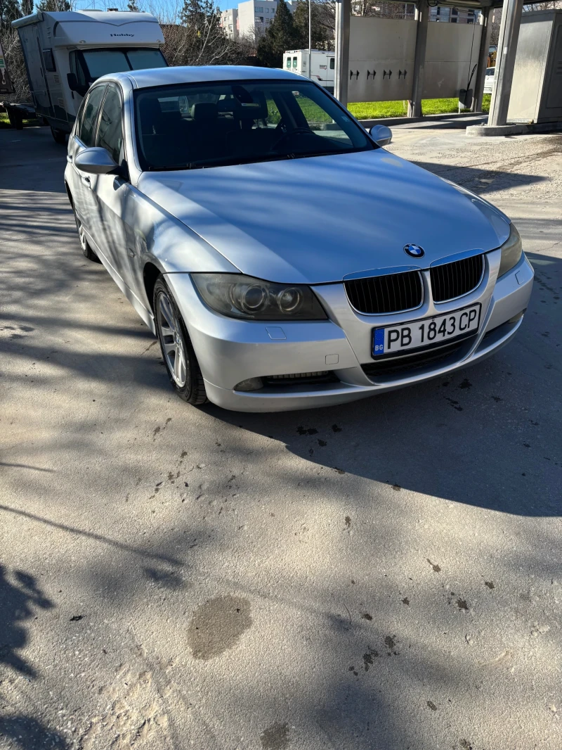 BMW 320 320 D, снимка 4 - Автомобили и джипове - 52929353