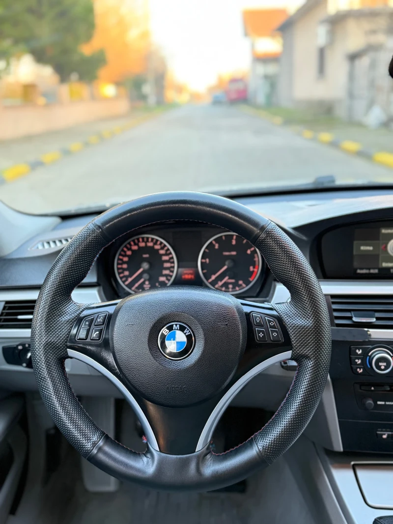 BMW 320 2.0, снимка 10 - Автомобили и джипове - 52953116