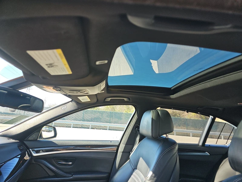 BMW 535 2015 BMW 5 Series Sedan 535i M SPORT LINE, снимка 12 - Автомобили и джипове - 53023512