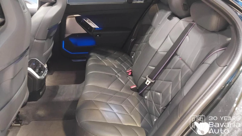 BMW i7 60 xDrive M Sport Paket, снимка 8 - Автомобили и джипове - 53203730
