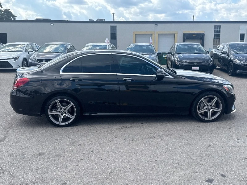 Mercedes-Benz C 300 * CARFAX* БЕЗ ПЪРВОНАЧАЛНА*  - изображение 4