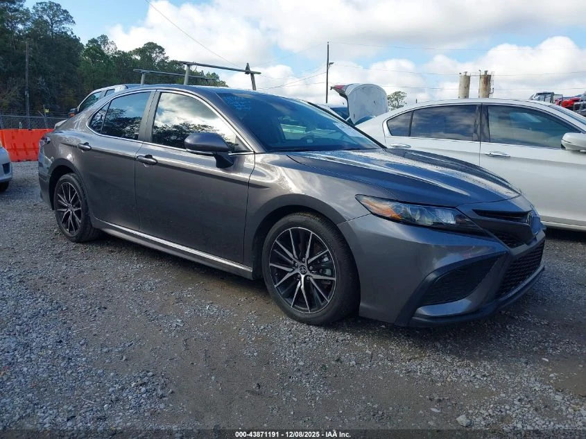 Toyota Camry 2.5L I-4 DI, DOHC, VVT, 203HP Front Wheel Drive, снимка 1