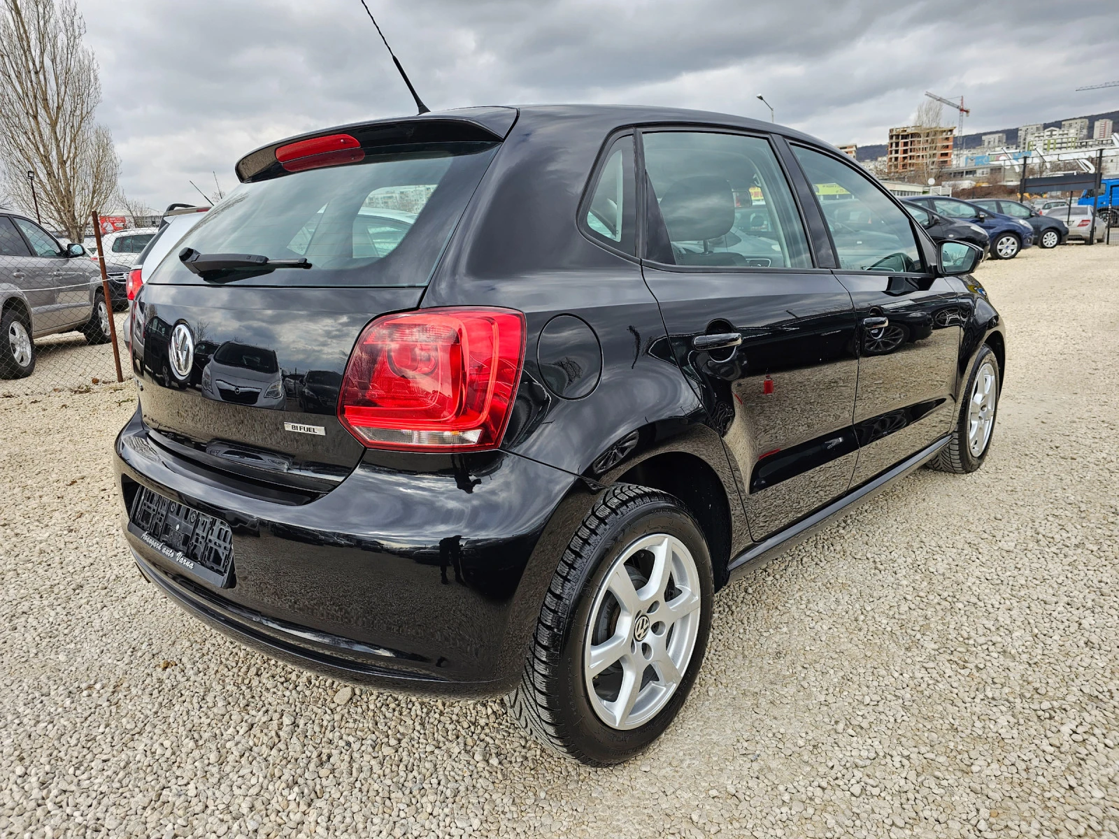 VW Polo 1.6i, 82к.с., GPL - изображение 4