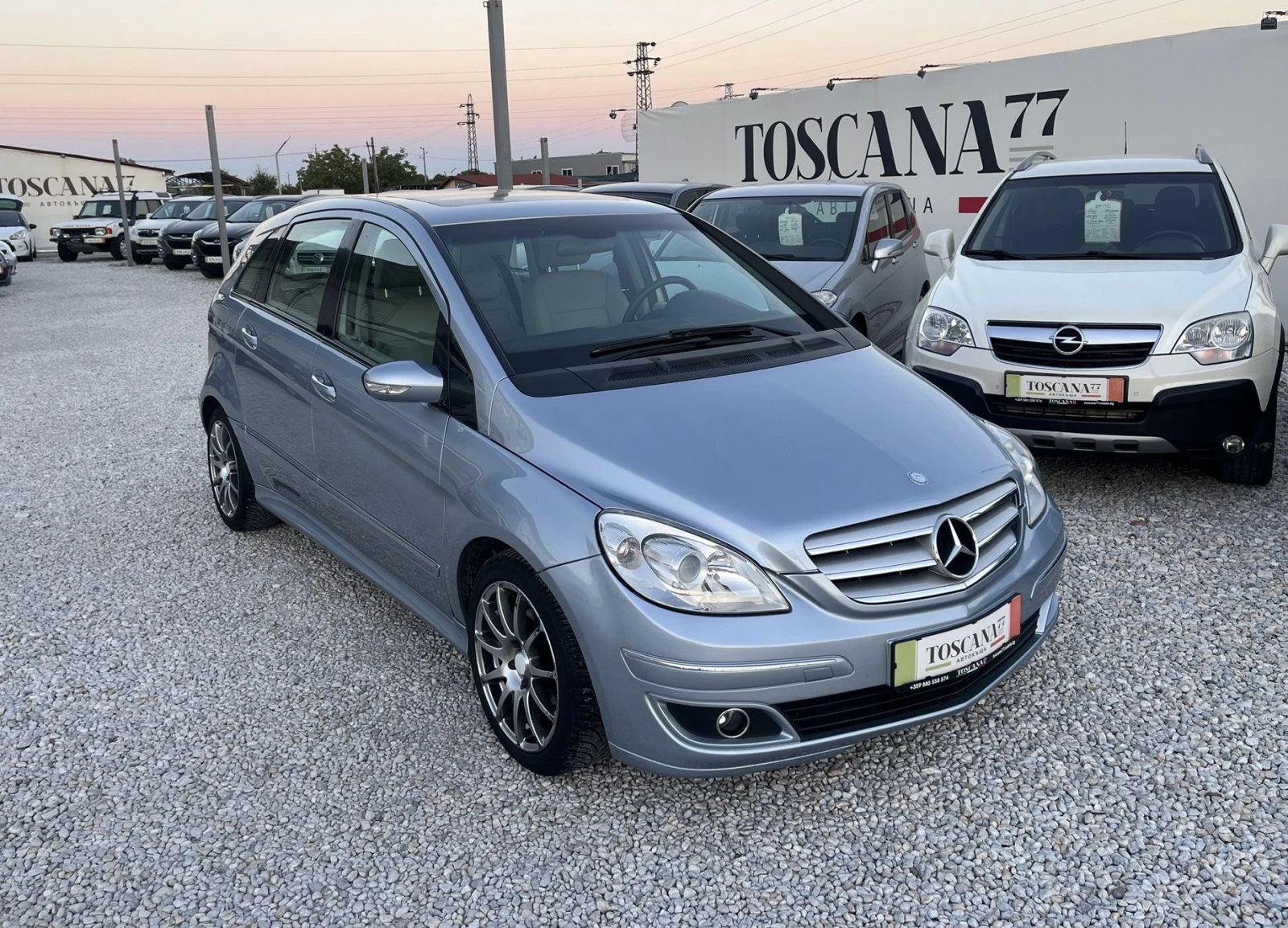 Mercedes-Benz B 200 cdi* Кожа* Панорама* Еuro 4* Лизинг - [1] 