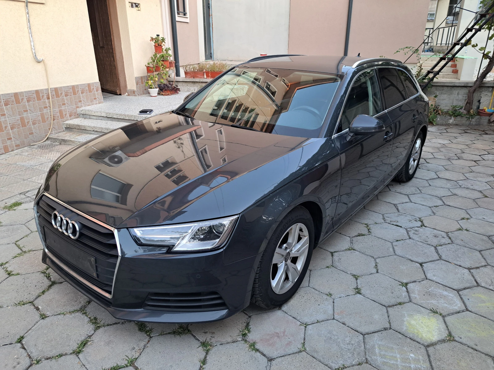 Audi A4 2.0TDI 150 к.с Digital Ultra - [1] 