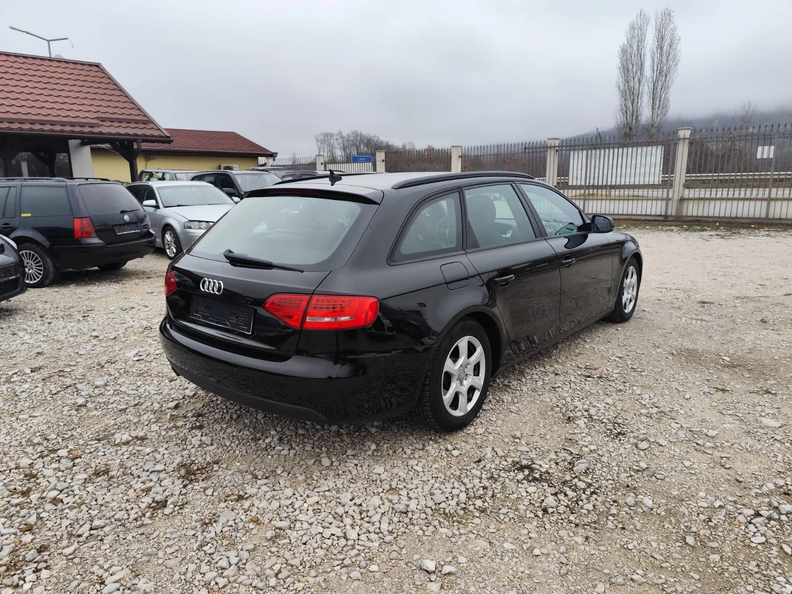 Audi A4 2.0TDI-LED-XENON-SHADOW LINE - изображение 5