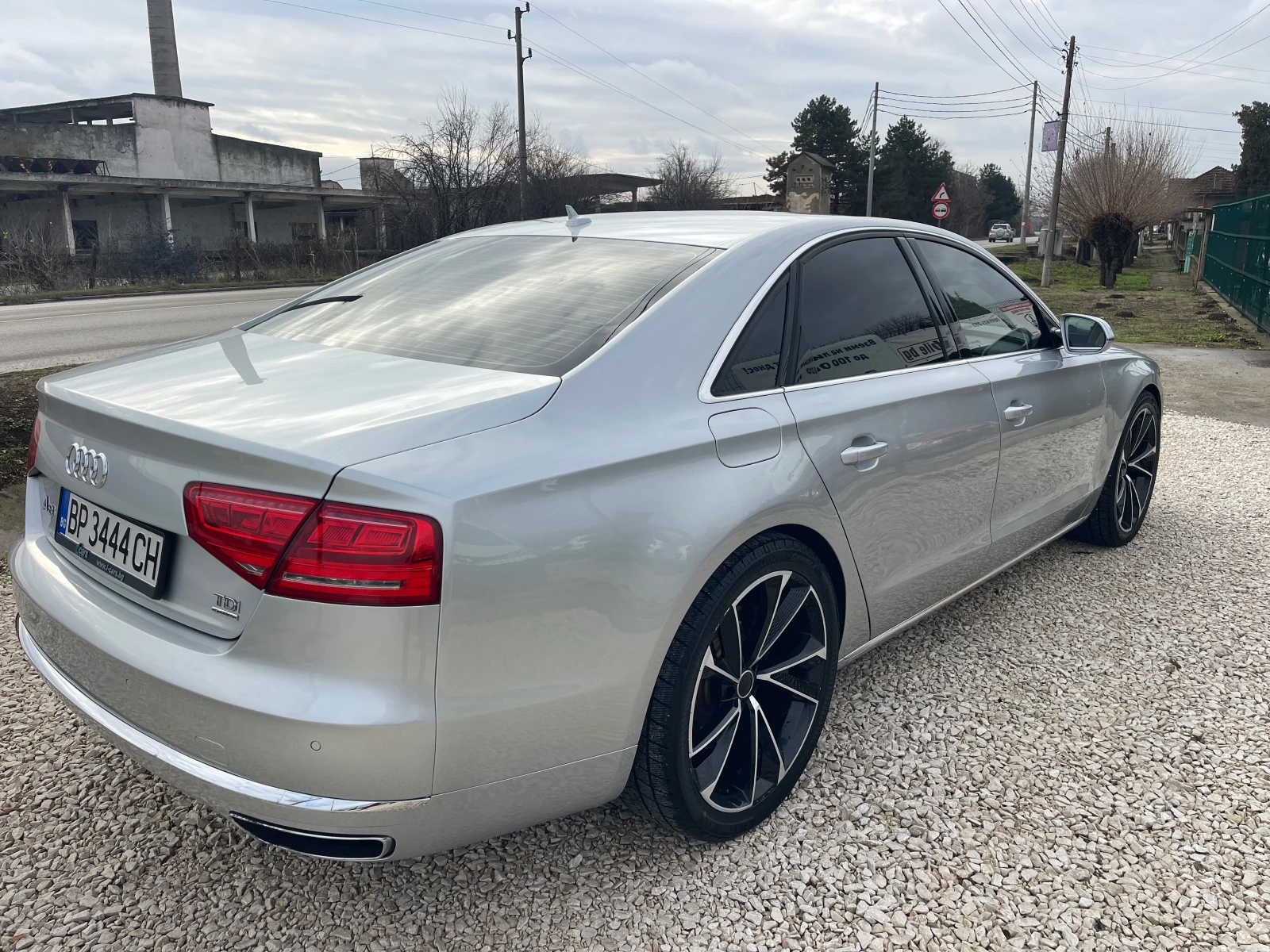 Audi A8 4.2TDI лизинг - изображение 4