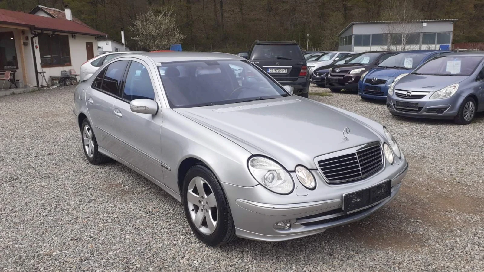Mercedes-Benz E 270 2.7CDi Automatic  | Mobile.bg — изображение 1