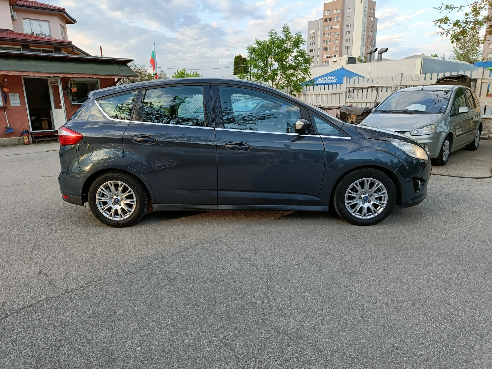 Ford C-max 1.6 BARTER 95 - изображение 2