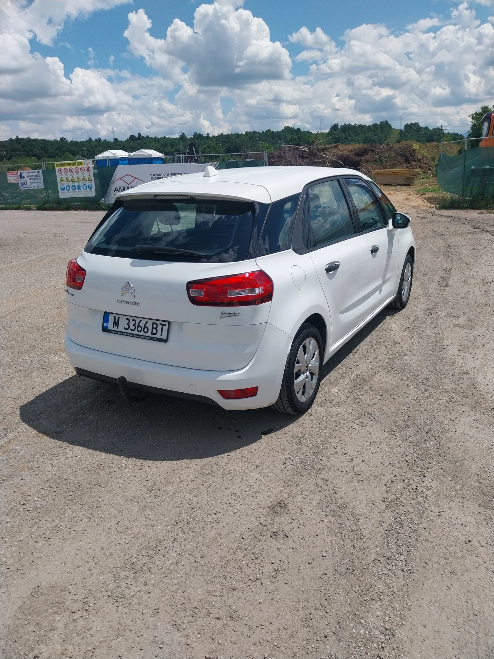 Citroen C4 Picasso 1.6 BlueHDI 100 - изображение 2