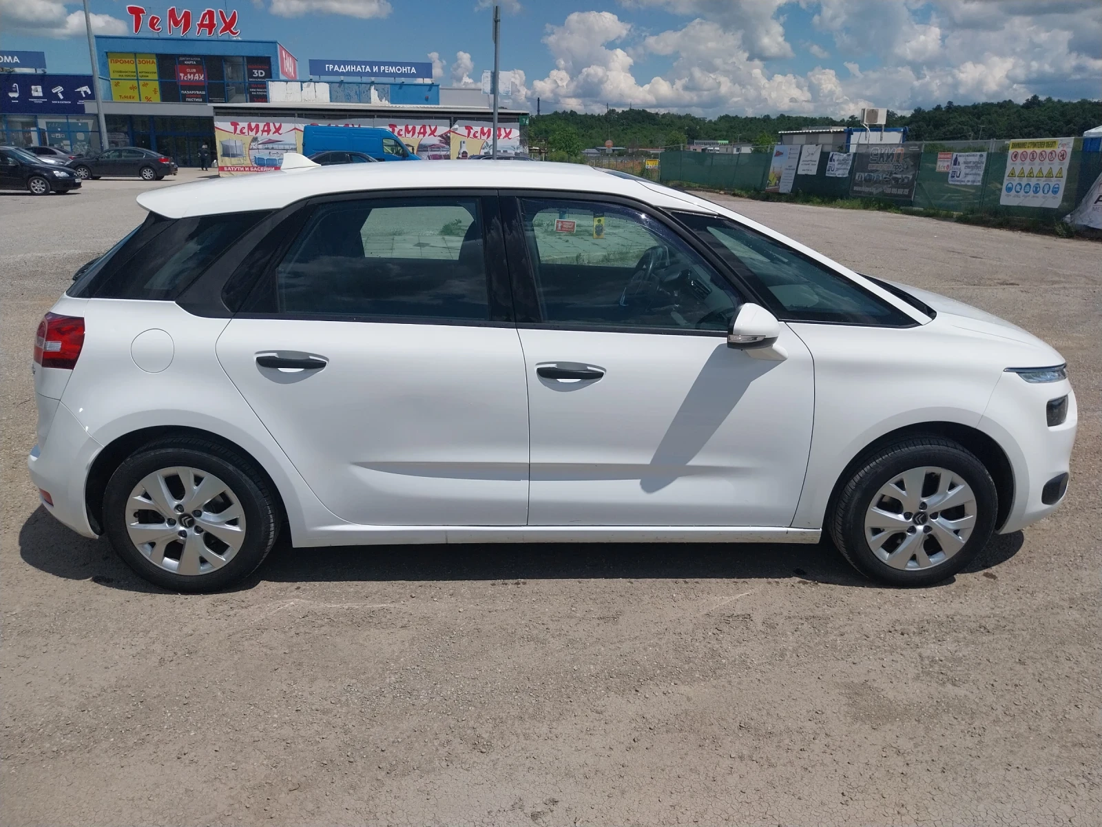 Citroen C4 Picasso 1.6 BlueHDI 100 - изображение 3