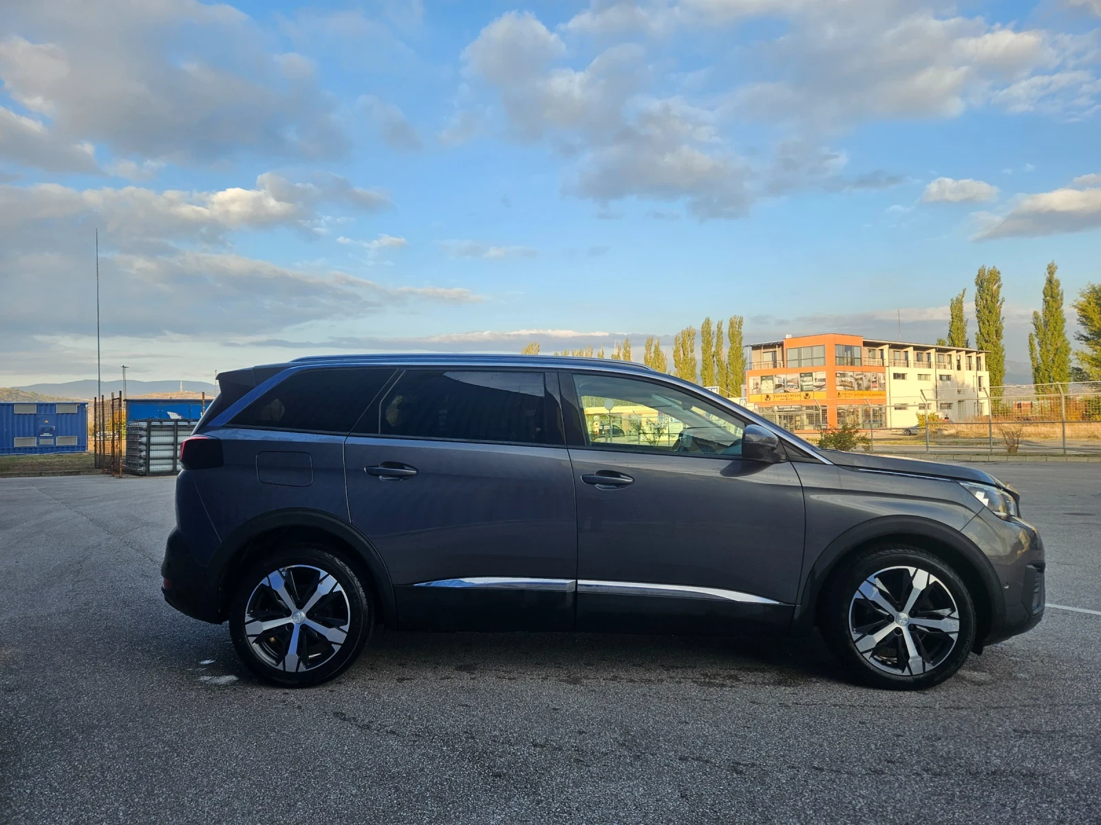 Peugeot 5008 1.6HDI 6+ 1 | Mobile.bg � ����������� 2