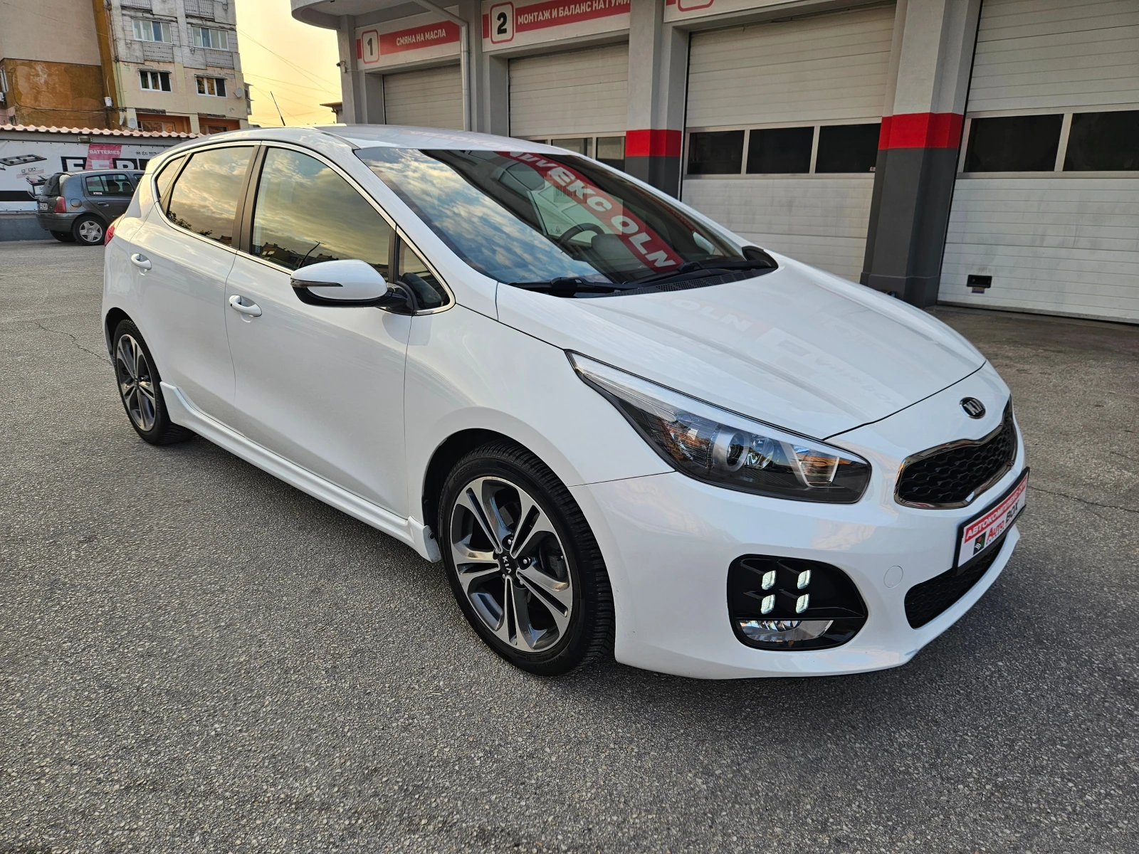 Kia Ceed 1.6d-GT-Line/AT 7/Navi/Led/Камера - изображение 7