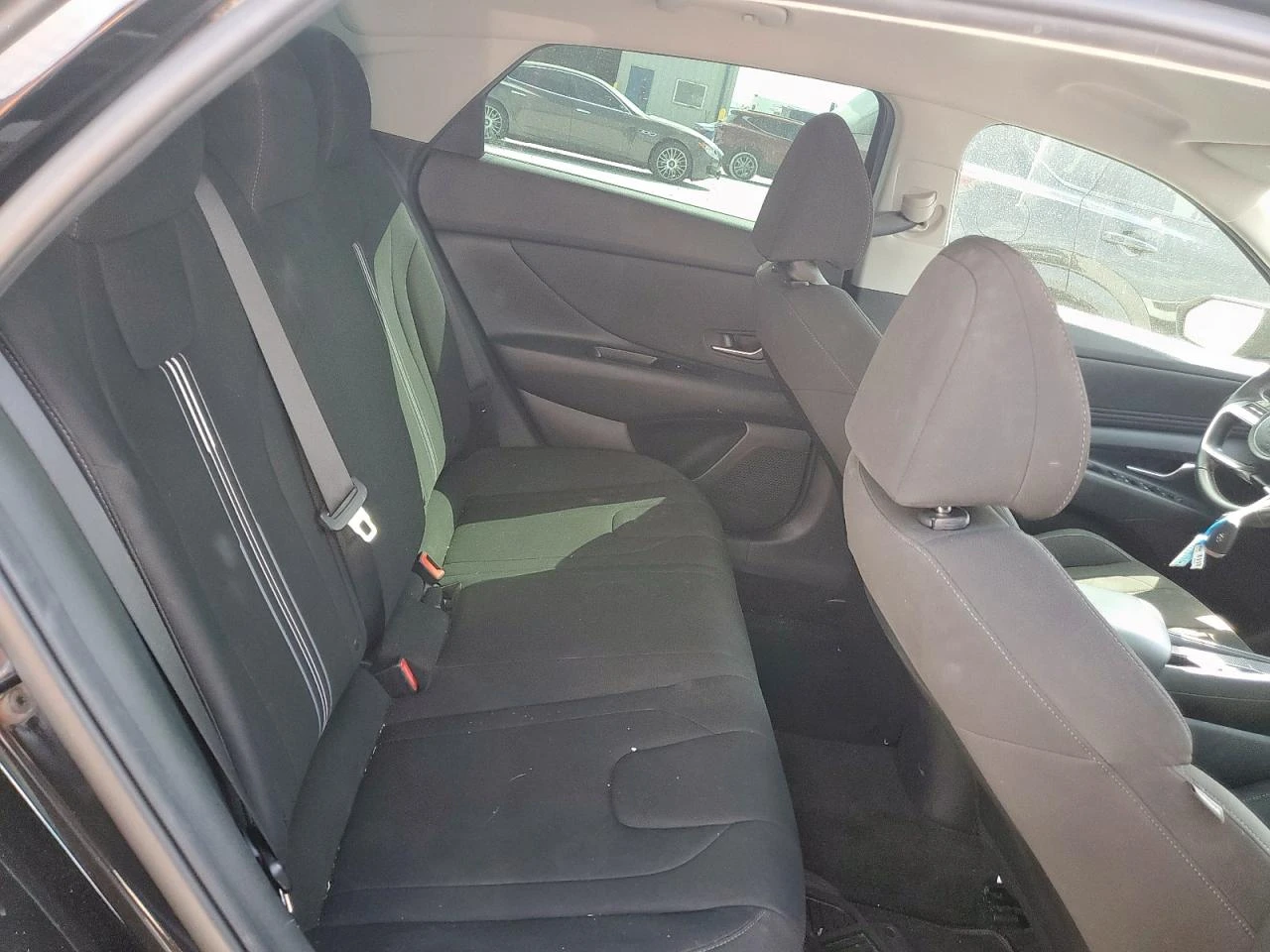 Hyundai Elantra SEL | Mobile.bg   10