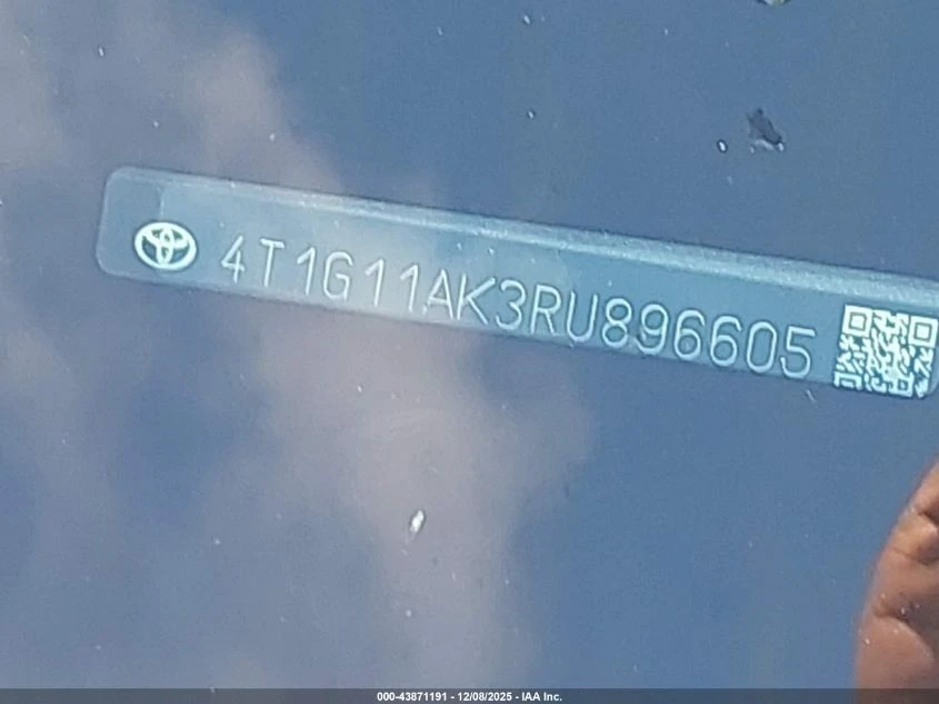 Toyota Camry 2.5L I-4 DI, DOHC, VVT, 203HP Front Wheel Drive | Mobile.bg � ����������� 14