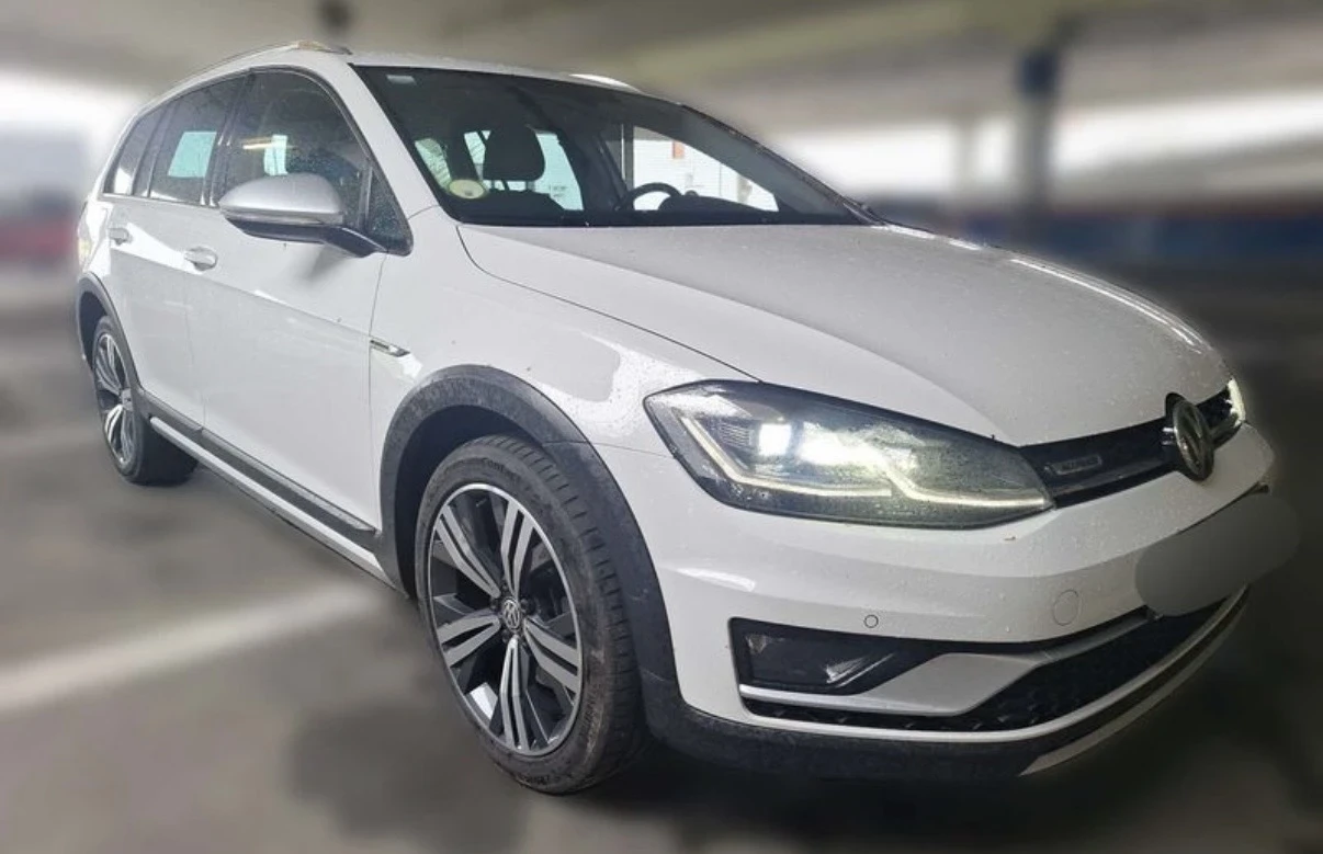 VW Golf ALLTRACK DSG DIGITAL ОЧАКВАН ВНОС, снимка 3 - Автомобили и джипове - 54544640