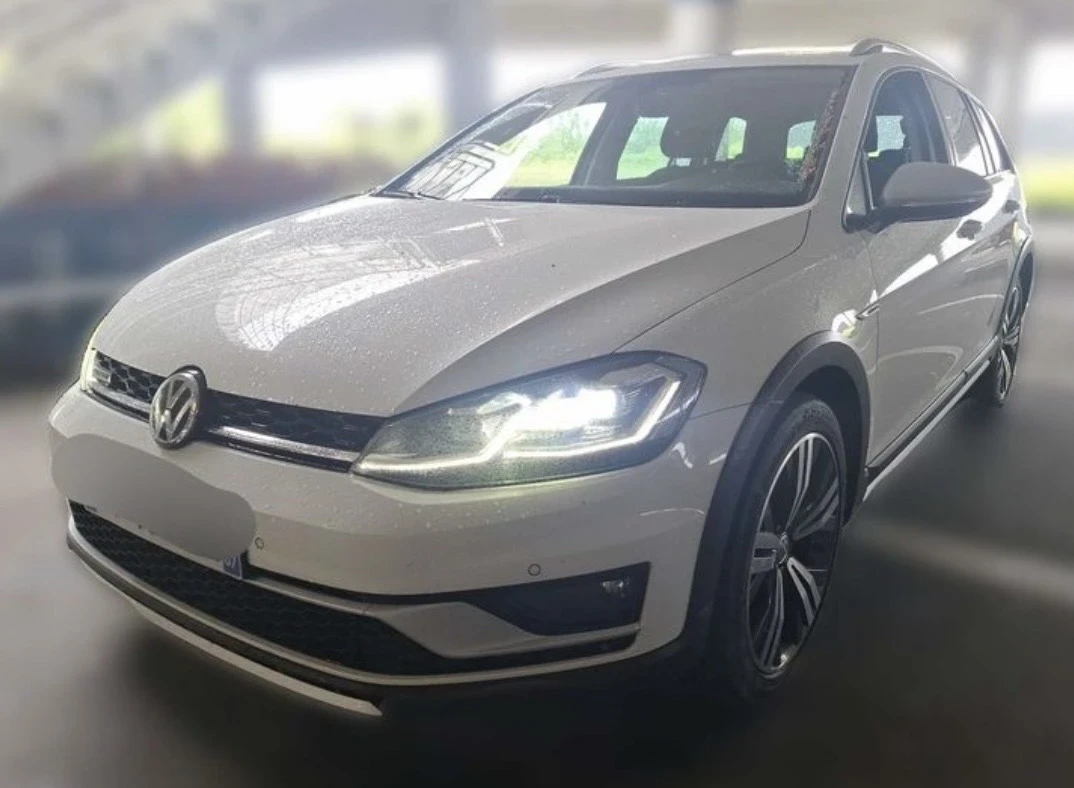 VW Golf ALLTRACK DSG DIGITAL ОЧАКВАН ВНОС, снимка 2 - Автомобили и джипове - 54544640
