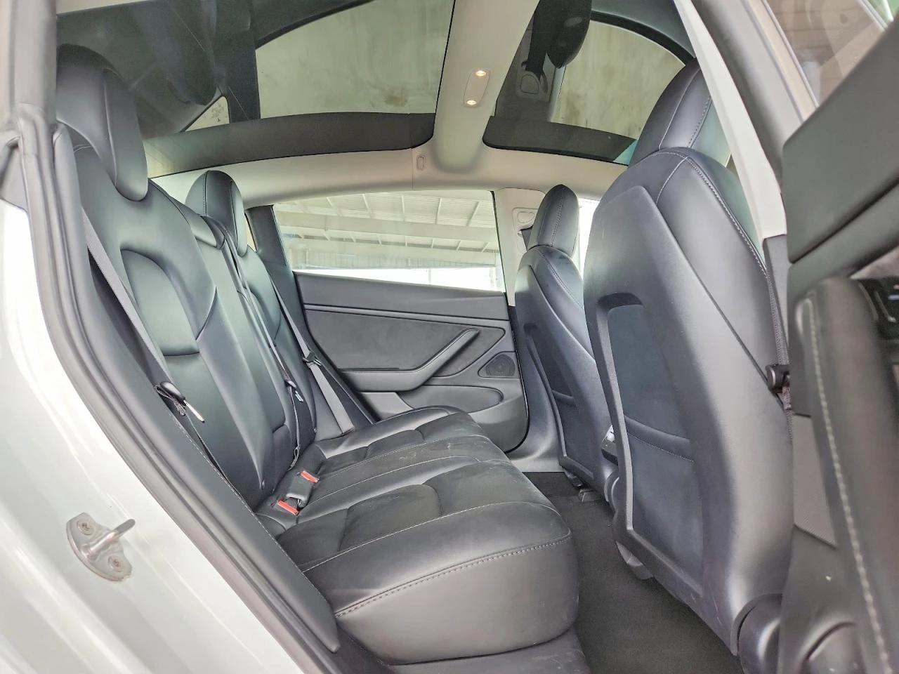 Tesla Model 3 | Mobile.bg � ����������� 10
