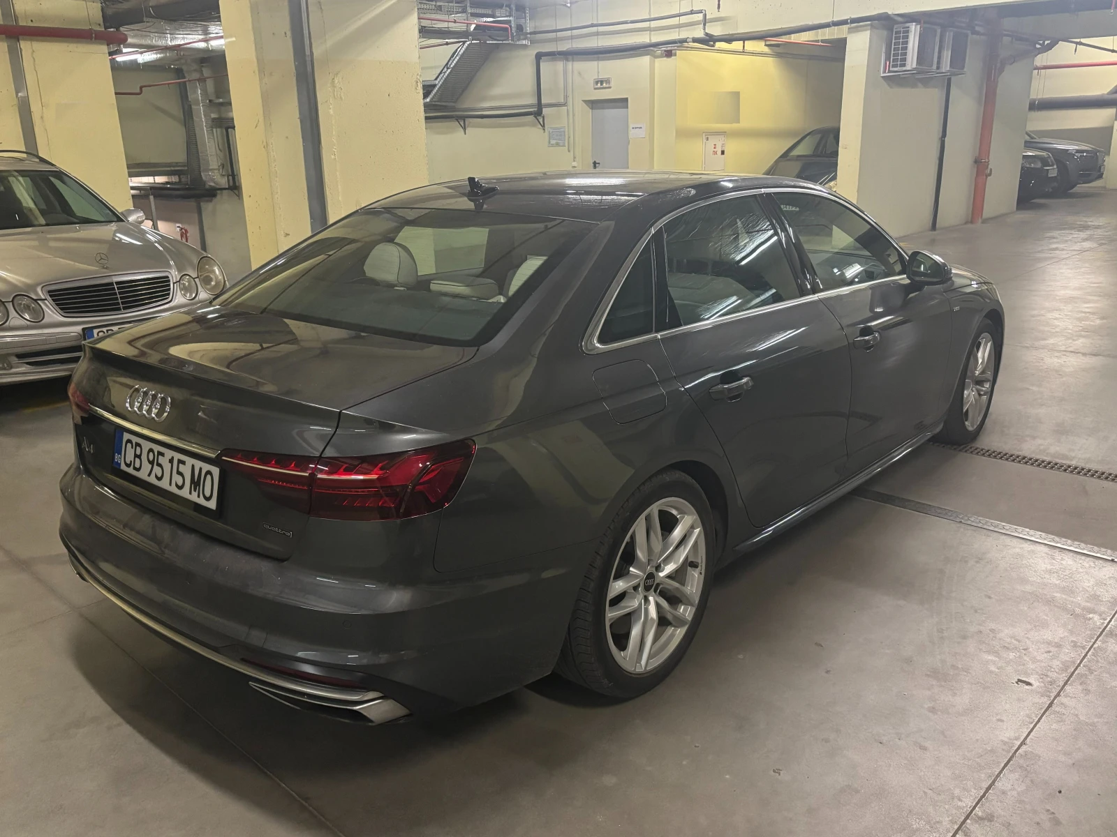 Audi A4, снимка 16 - Автомобили и джипове - 55222429