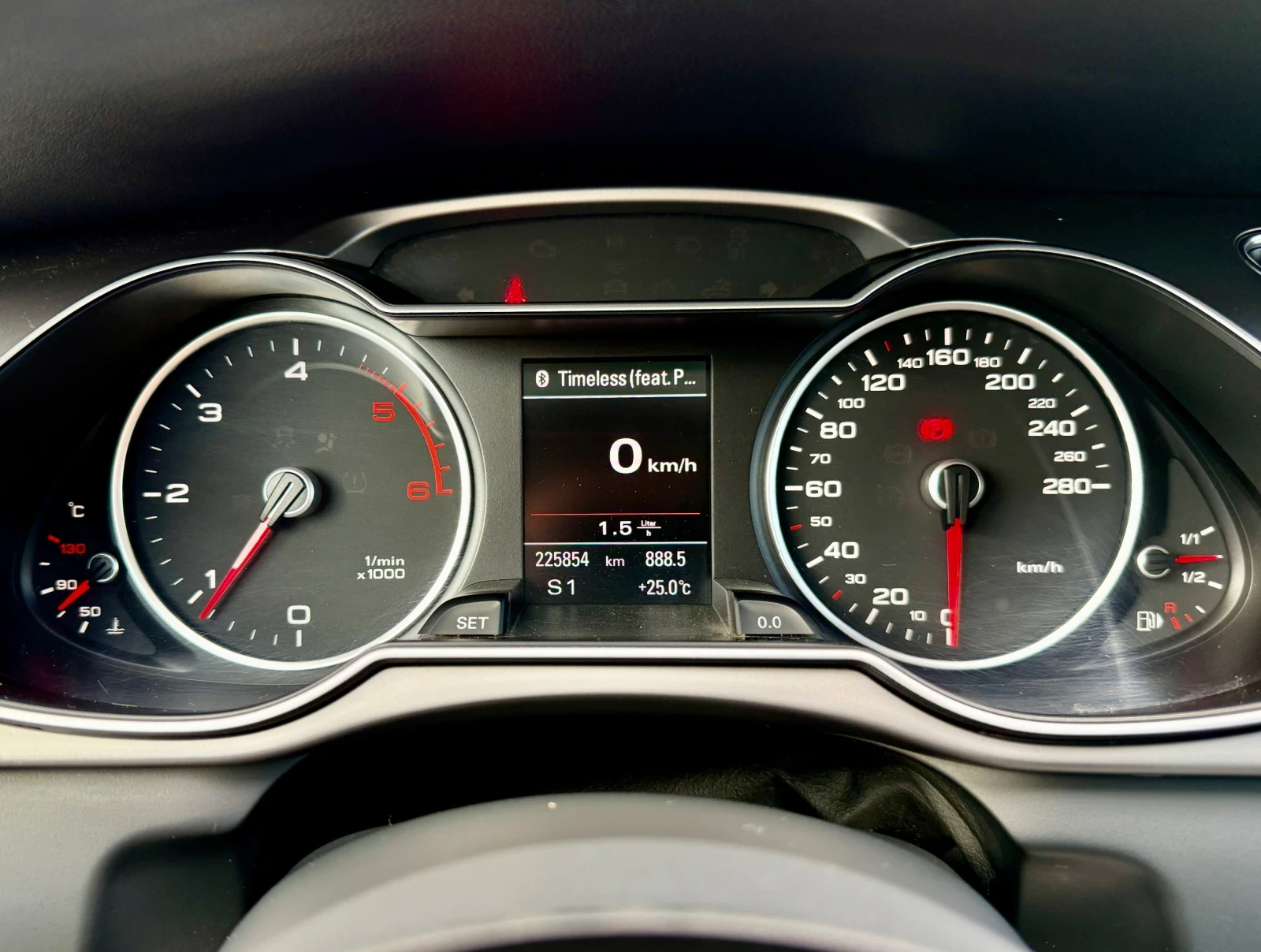 Audi A4 2.0 TDI Quattro S Tronic, снимка 14 - Автомобили и джипове - 55441751
