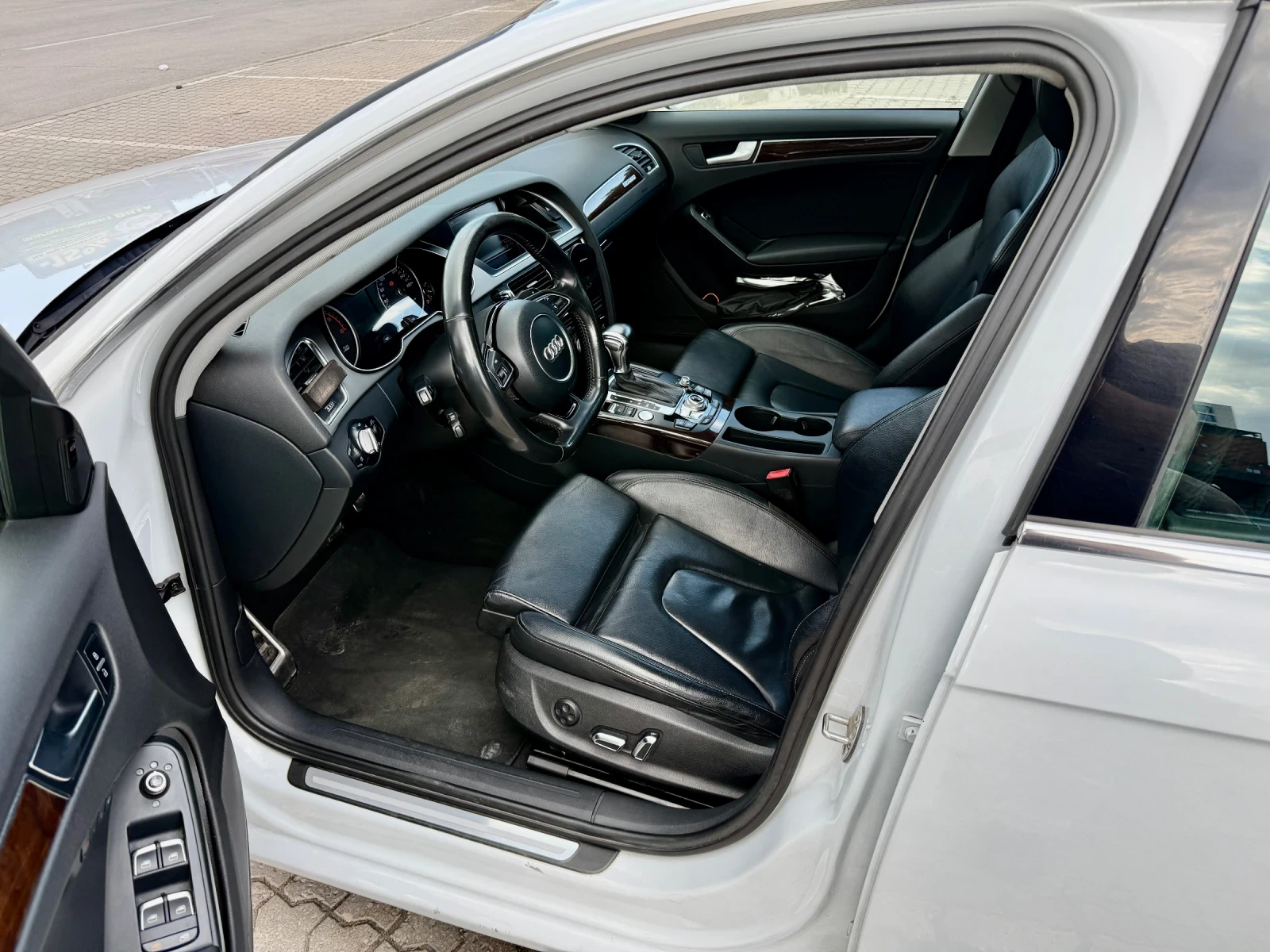 Audi A4 2.0 TDI Quattro S Tronic, снимка 10 - Автомобили и джипове - 55441751