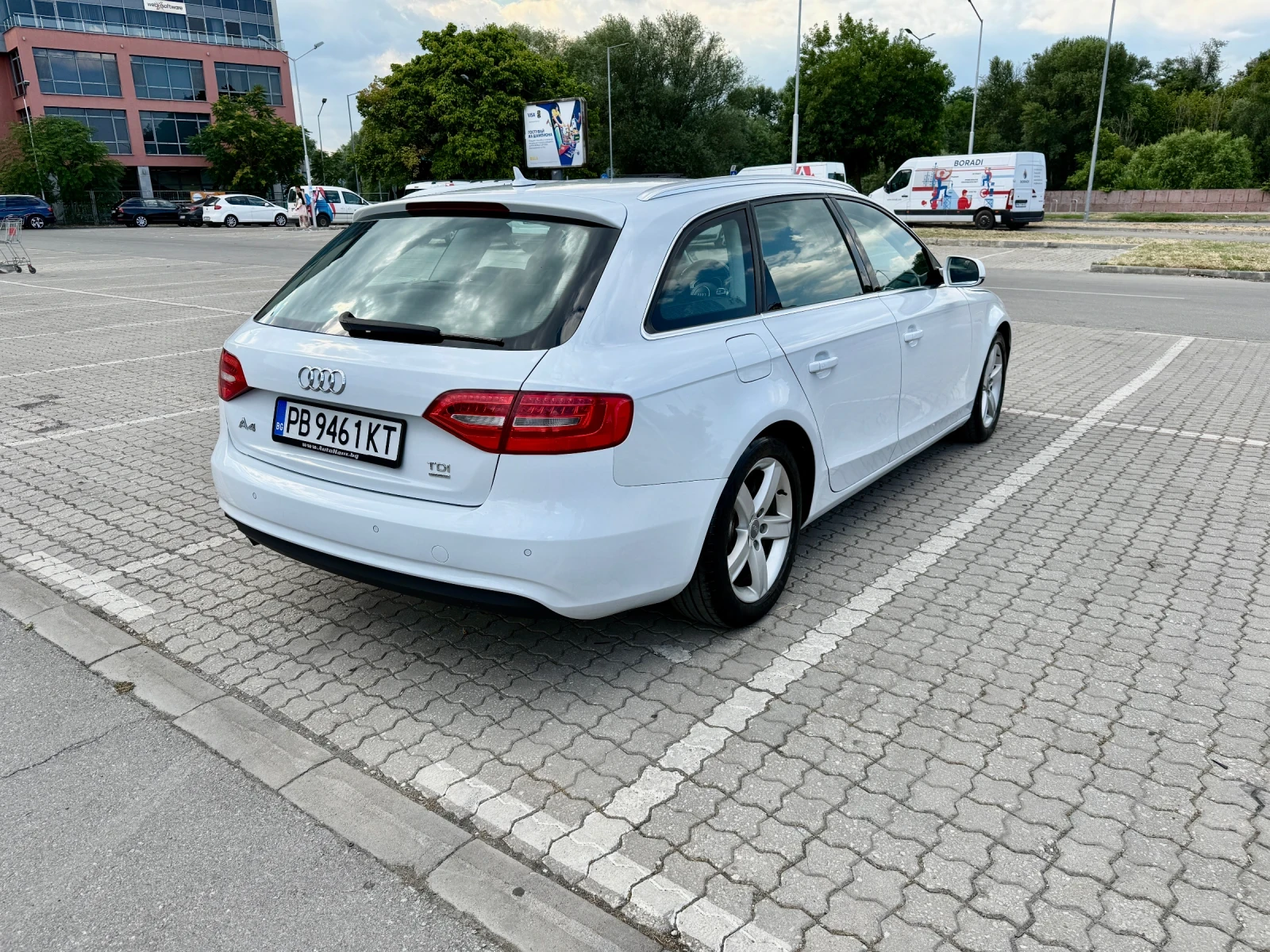 Audi A4 2.0 TDI Quattro S Tronic, снимка 5 - Автомобили и джипове - 55441751