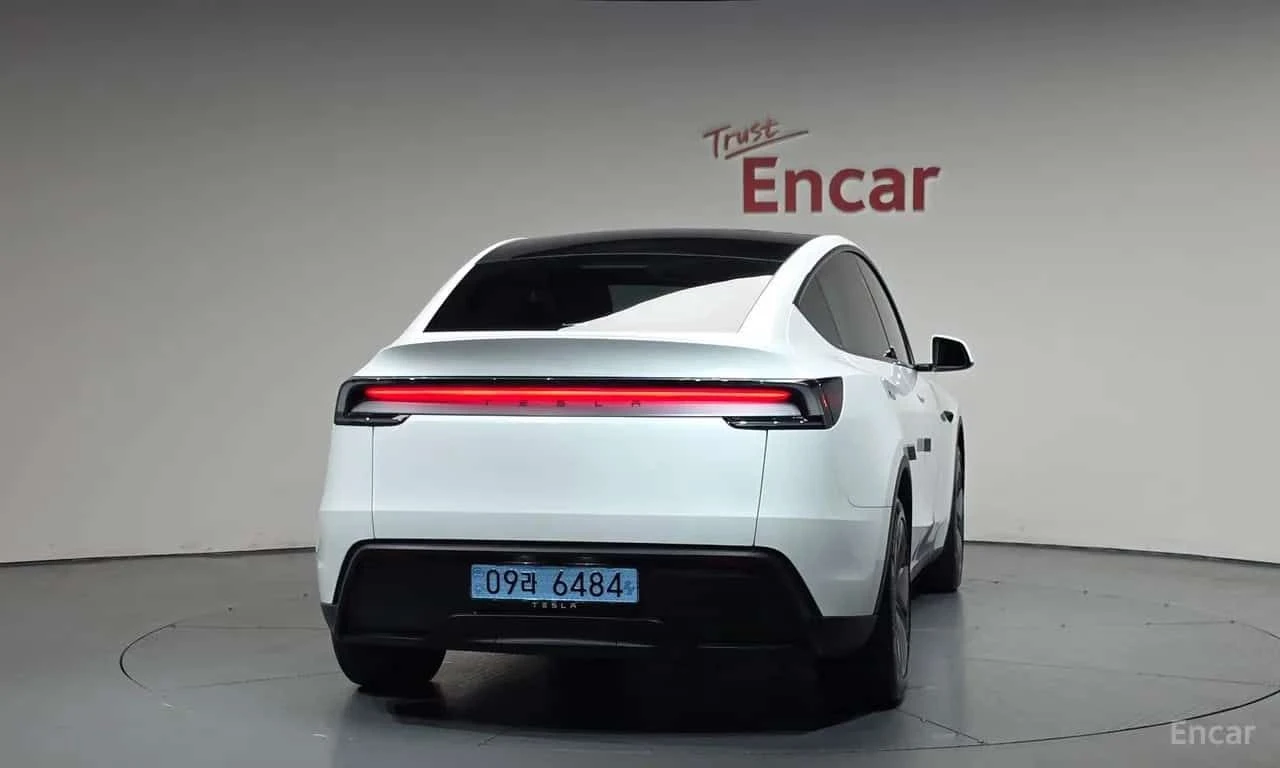 Tesla Model Y * RWD * ОПЦИЯ ЗА ФИНАНСИРАНЕ, снимка 4 - Автомобили и джипове - 55619641