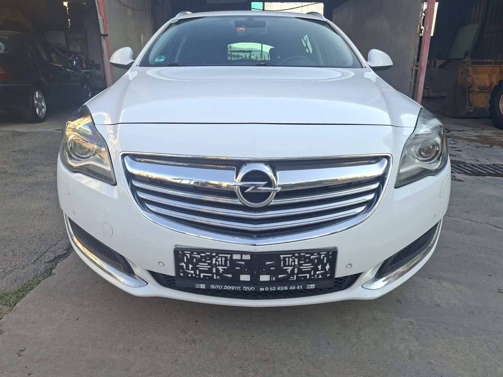 Opel Insignia 2.0 tdci, снимка 5 - Автомобили и джипове - 55752363