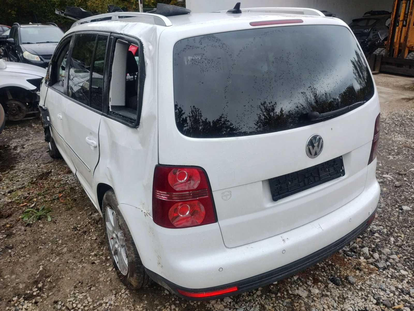 VW Touran 2.0tdi BMN | Mobile.bg � ����������� 4