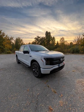Ford F150 Lightning* 4X4* Лизинг, снимка 2