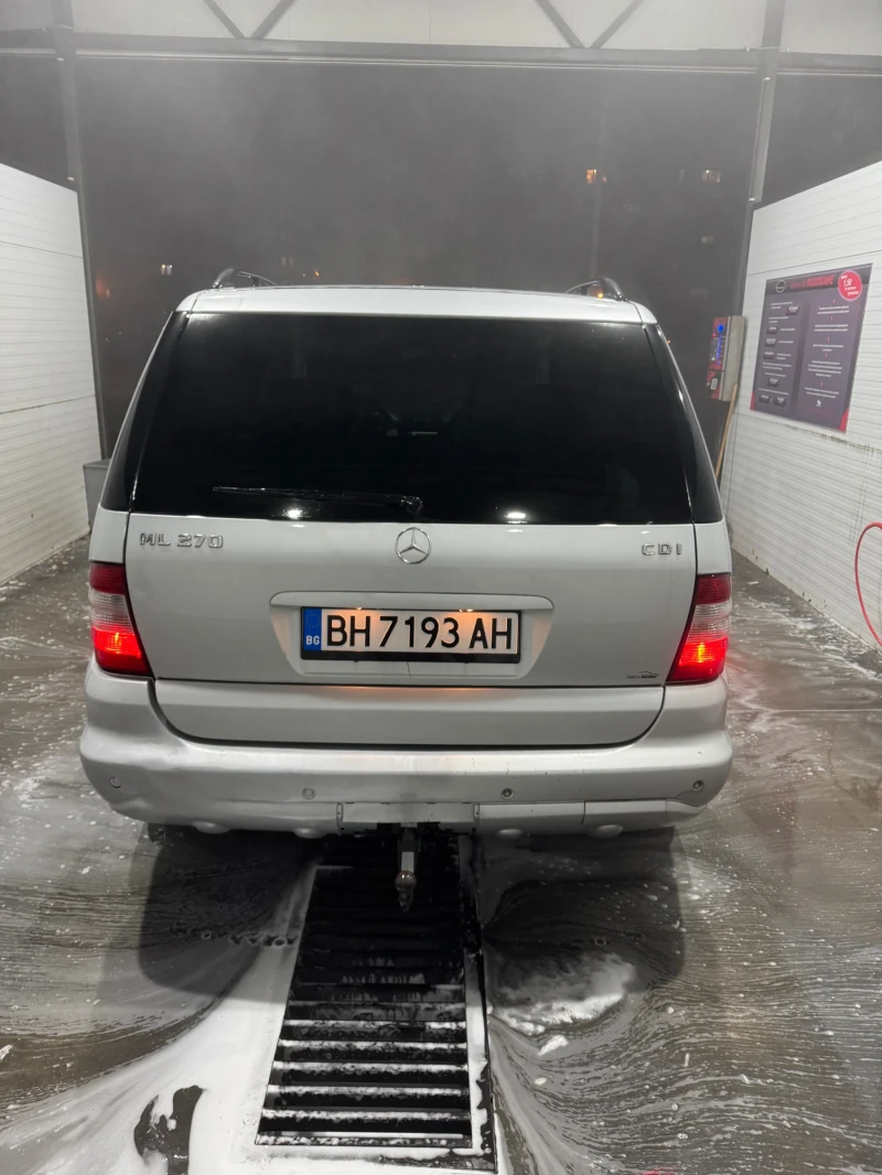 Mercedes-Benz ML 270 2.7 cdi, снимка 2 - Автомобили и джипове - 48230570