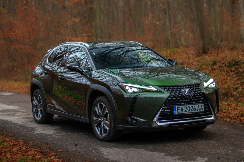 Lexus UX 300e Luxury, снимка 2 - Автомобили и джипове - 48529827