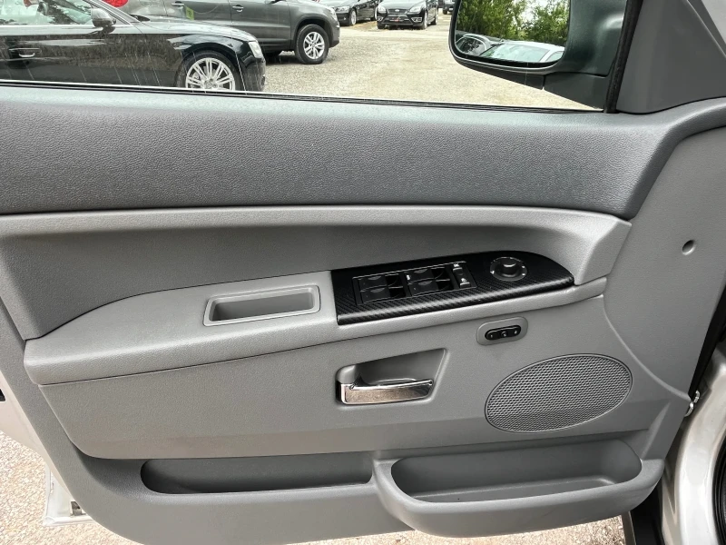 Jeep Grand cherokee 5.7HEMI, снимка 9 - Автомобили и джипове - 49132547