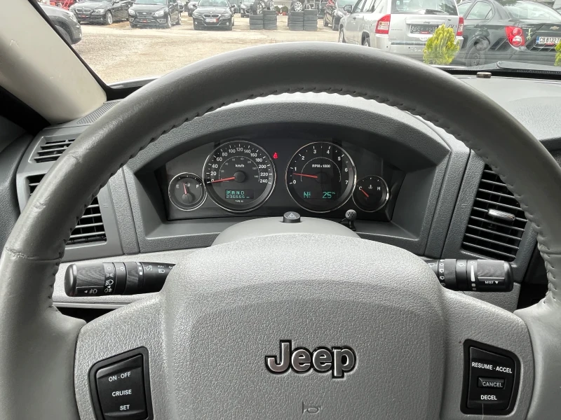 Jeep Grand cherokee 5.7HEMI, снимка 16 - Автомобили и джипове - 49132547