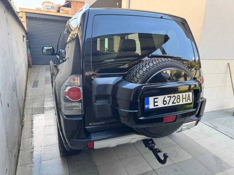 Mitsubishi Pajero 3.2 DI-DC / 165ps / 100% обслужен, снимка 3 - Автомобили и джипове - 50236600