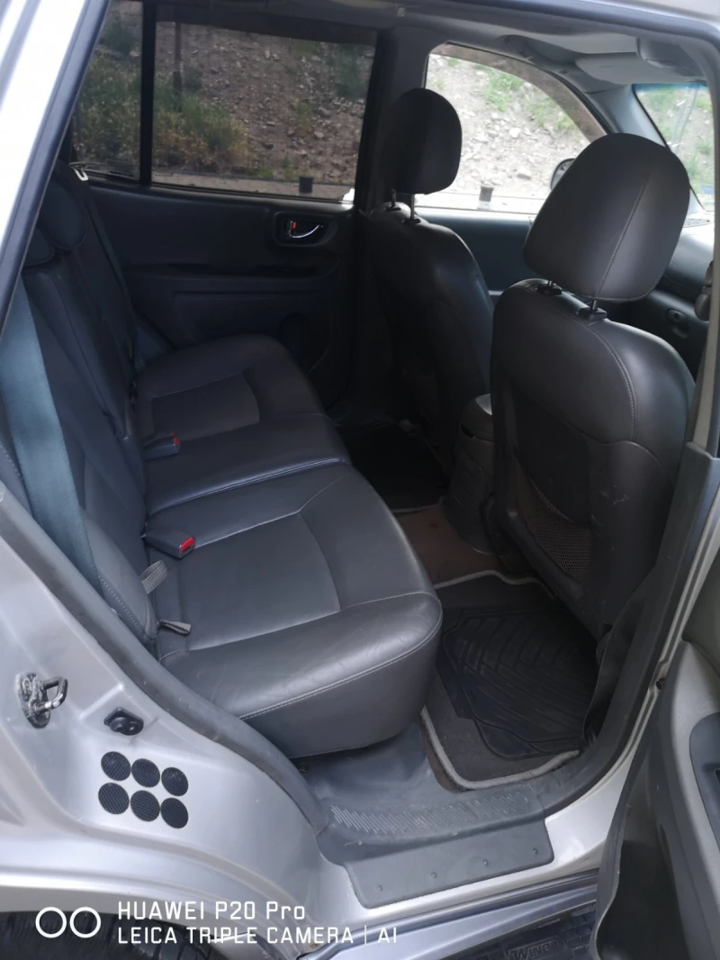 Hyundai Santa fe 2.0 CRDi 4 WD, снимка 10 - Автомобили и джипове - 52192301
