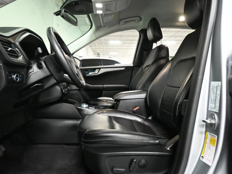 Ford Escape * PLATINUM* AWD* CARFAX* АВТОКРЕДИТ* (ЦЕНА ДО БГ), снимка 16 - Автомобили и джипове - 52541503